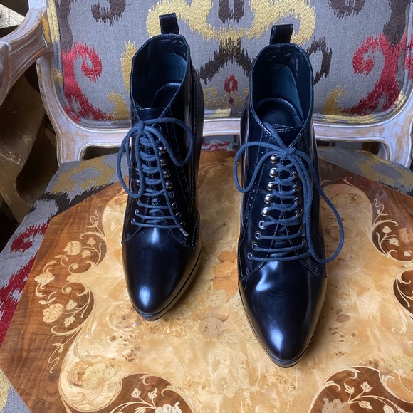 Burberry Whitman Lace Up Ankle Boots - Picture 3 of 16